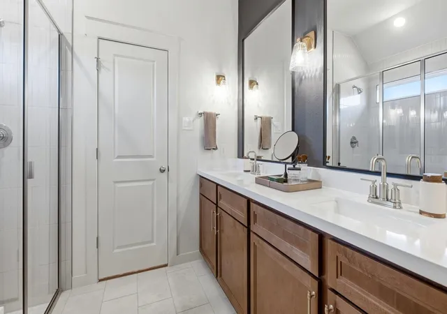 Photo 3 of Single family home for sale at 304 Hazy View Rd, San Marcos, TX 78666 | MLS# 2948100 | Listing updated on 2026-10-08