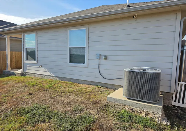 Photo 3 of Single family home for sale at 12004 Pyrite Rd, Manor, TX 78653 | MLS# 5657254 | Listing updated on 2026-10-08