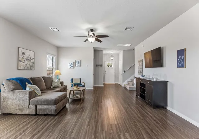 Photo 2 of Single family home for sale at 124 Moravia Rd, Georgetown, TX 78626 | MLS# 1825236 | Listing updated on 2026-10-09