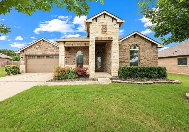 Single family home for sale at 1018 Granbury Cv, Round Rock, TX 78664 | MLS# 1160205