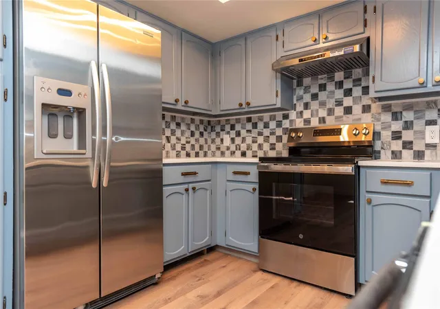 Photo 2 of Condo for sale at 7203 Coronado Cir, Austin, TX 78752 | MLS# 3220924 | Listing updated on 2026-10-09