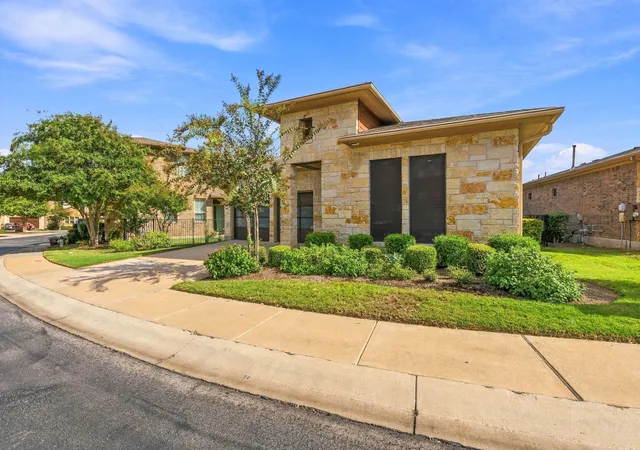 Photo 1 of Single family home for sale at 1013 Sue Ann Rose Dr, Austin, TX 78717 | MLS# 2130019 | Listing updated on 2026-10-23