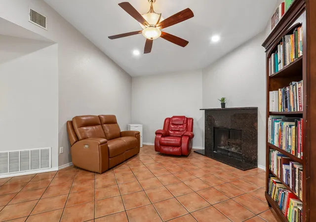 Photo 4 of Single family home for sale at 5919 Kevin Kelly Pl, Austin, TX 78727 | MLS# 9600641 | Listing updated on 2026-10-08