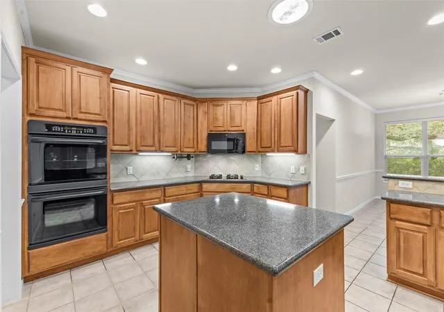 Photo 2 of Single family home for sale at 9900 Valderrama Dr, Austin, TX 78717 | MLS# 2111923 | Listing updated on 2026-10-24