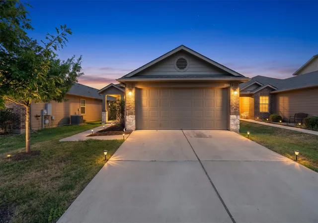 Photo 1 of Single family home for sale at 14500 Callan Ct, Manor, TX 78653 | MLS# 8040241 | Listing updated on 2026-10-08