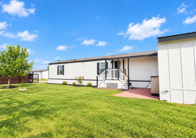 Photo 1 of Manufactured home for sale at 230 Vaquero Ln, Kyle, TX 78640 | MLS# 8668755 | Listing updated on 2026-10-07