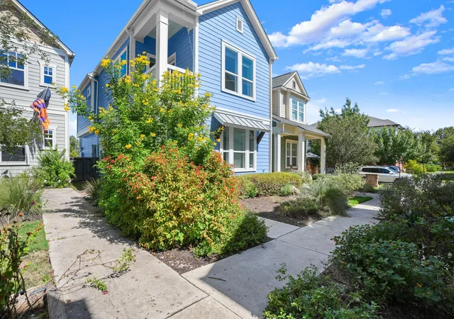 Photo 1 of Single family home for sale at 4008 Briones St, Austin, TX 78723 | MLS# 2955577 | Listing updated on 2026-10-07