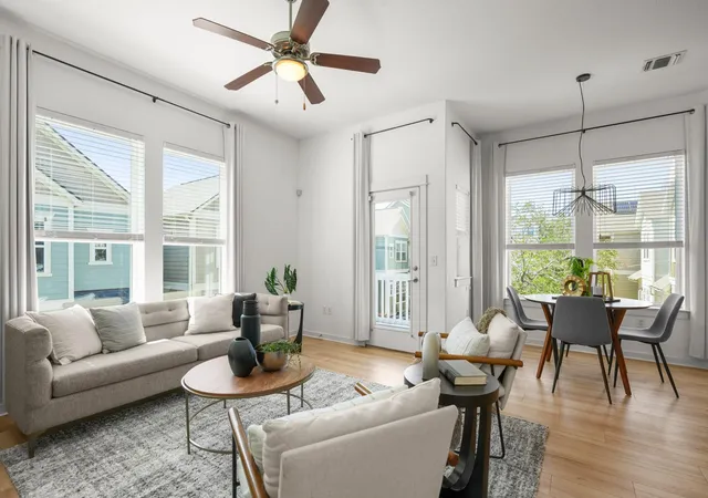 Photo 2 of Single family home for sale at 4008 Briones St, Austin, TX 78723 | MLS# 2955577 | Listing updated on 2026-10-07