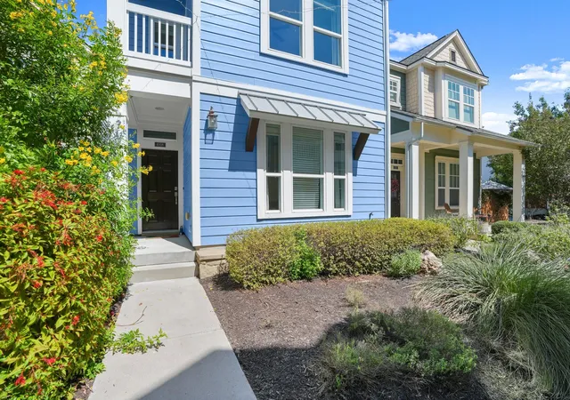 Photo 4 of Single family home for sale at 4008 Briones St, Austin, TX 78723 | MLS# 2955577 | Listing updated on 2026-10-07