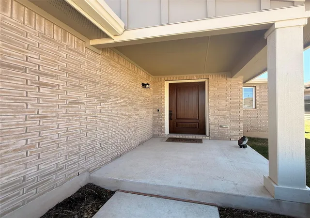 Photo 3 of Single family home for sale at 6405 Principale Dr, Pflugerville, TX 78660 | MLS# 9664558 | Listing updated on 2026-10-09