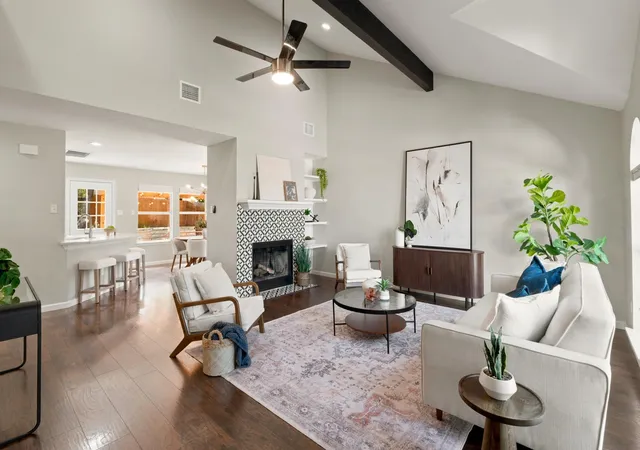Photo 2 of Single family home for sale at 7911 Willet Trl, Austin, TX 78745 | MLS# 9216435 | Listing updated on 2026-10-08
