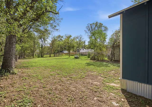 Photo 3 of Single family home for sale at 6507 Hergotz Ln, Austin, TX 78742 | MLS# 9968523 | Listing updated on 2026-10-18