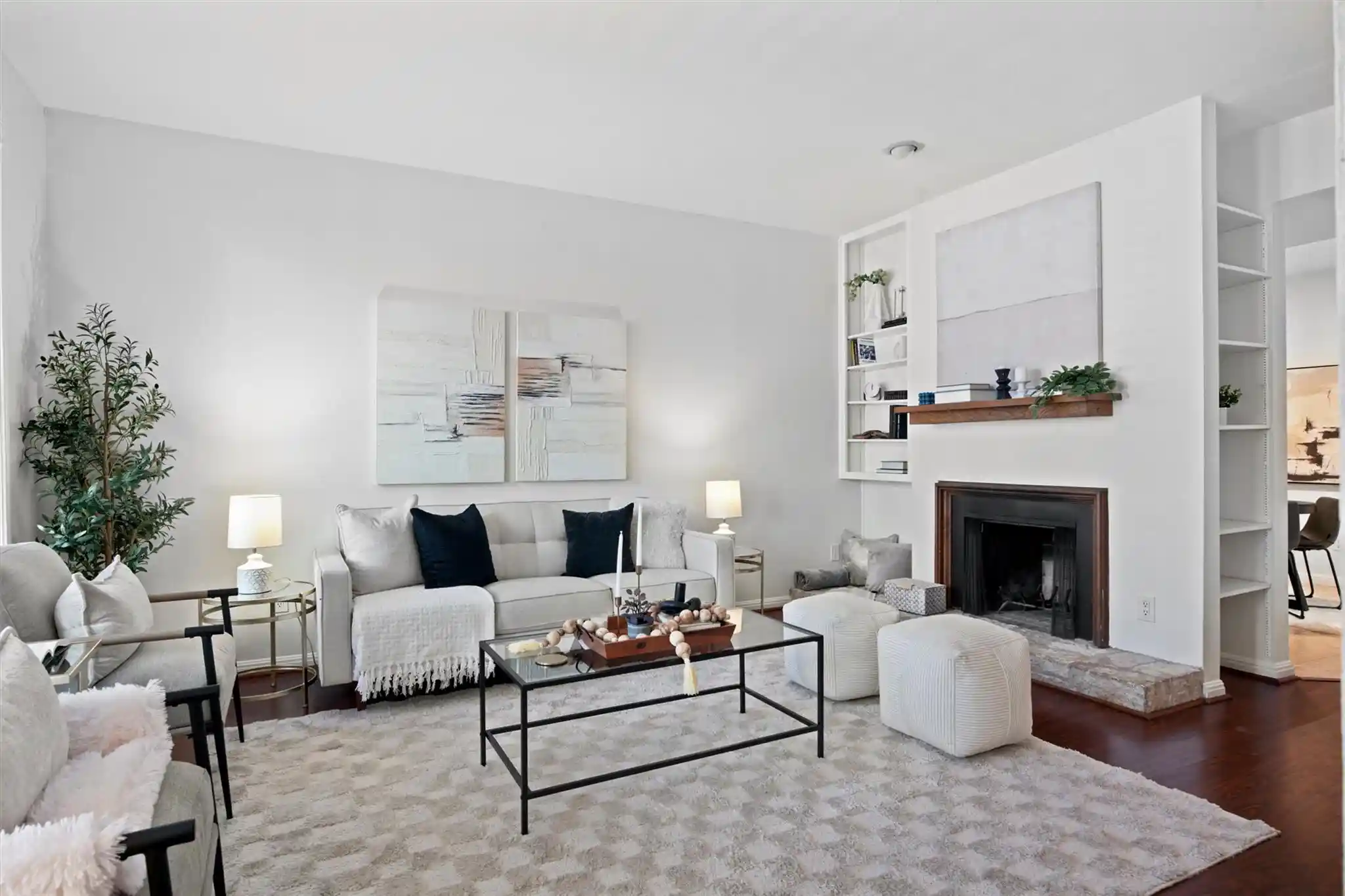 Listing Photo 1 - Condo for sale in 2529 Rio Grande St located at 2529 Rio Grande St, Austin, TX 78705 - Unit #72