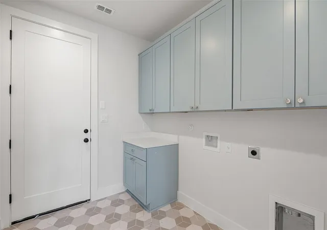 Photo 4 of Single family home for sale at 711 N Paleface Ranch Rd #9, Spicewood, TX 78669 | MLS# 3481427 | Listing updated on 2026-10-27