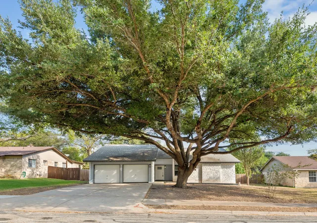 Photo 2 of Single family home for sale at 1606 Old Tract Rd, Pflugerville, TX 78660 | MLS# 6997836 | Listing updated on 2026-10-08