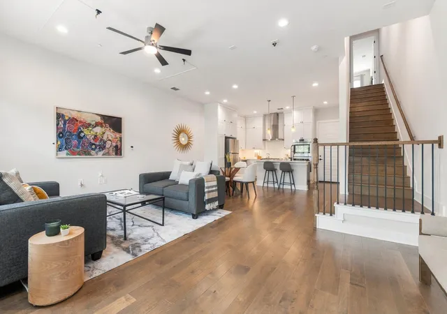 Photo 2 of Condo for sale at 4405 Grotto Dr, Austin, TX 78731 | MLS# 6761659 | Listing updated on 2026-10-10