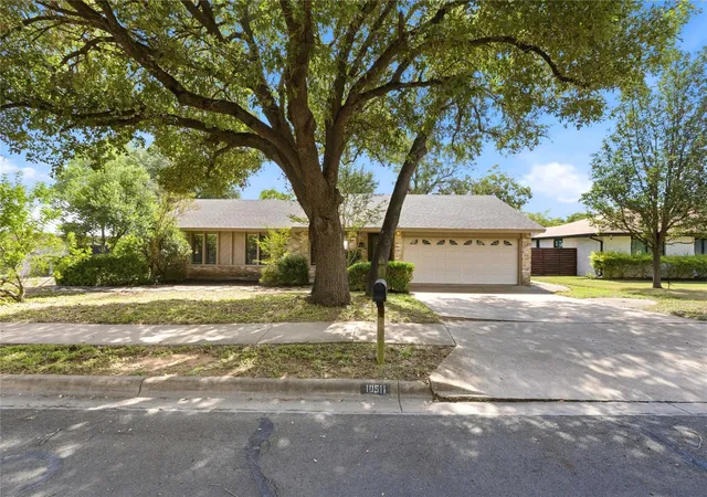 Single family home for sale at 10511 Mourning Dove Dr, Austin, TX 78750 | MLS# 2210500