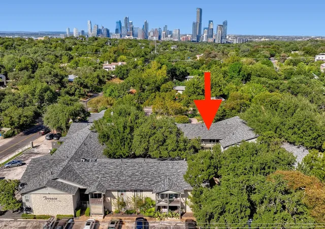 Photo 2 of Condo for sale at 2303 E Side Dr #210, Austin, TX 78704 | MLS# 8928444 | Listing updated on 2026-10-08