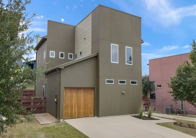 Single family home for sale at 5421 Agatha Cir, Austin, TX 78724 | MLS# 9931075 | Listing updated on 2026-10-08