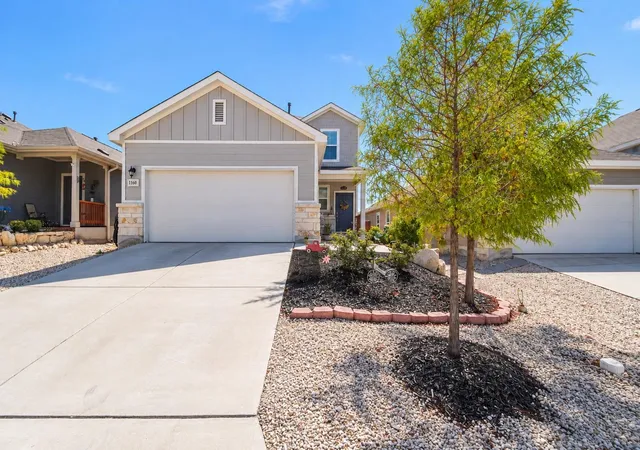 Single family home for sale at 160 Honey Oak Ln, New Braunfels, TX 78130 | MLS# 9751966