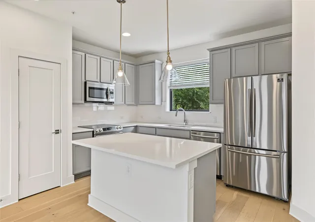 Photo 3 of Sale Pending at 2050 Lohmans Spur Rd #102, Austin, TX 78738 | MLS# 1855064 | Listing updated on 2026-10-22