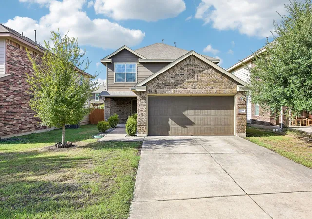 Single family home for sale at 7229 Outfitter Dr, Austin, TX 78744 | MLS# 1728315