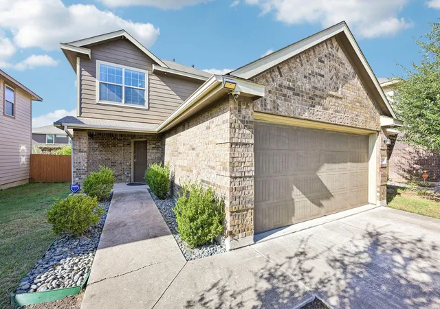 Photo 1 of Single family home for sale at 7229 Outfitter Dr, Austin, TX 78744 | MLS# 1728315 | Listing updated on 2026-10-08