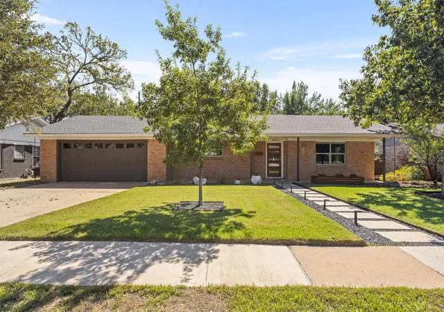 Photo 2 of Single family home for sale at 4605 Pack Saddle Pass, Austin, TX 78745 | MLS# 4053904 | Listing updated on 2026-10-17