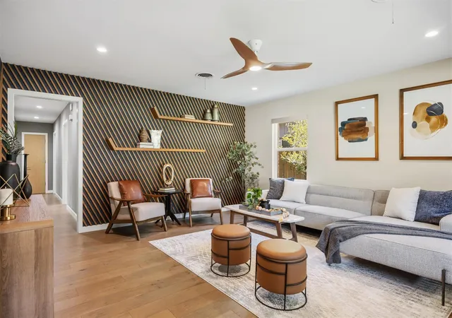 Photo 4 of Single family home for sale at 4605 Pack Saddle Pass, Austin, TX 78745 | MLS# 4053904 | Listing updated on 2026-10-17