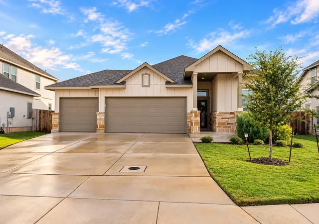 Single family home for sale at 3739 Canby Oak Blf, Seguin, TX 78155 | MLS# 6474988