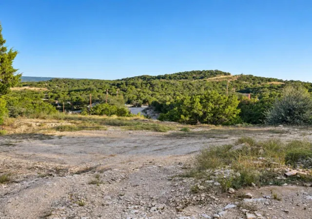 Photo 1 of Single family home for sale at 6009 La Paloma Ln, Lago Vista, TX 78645 | MLS# 6444511 | Listing updated on 2026-10-09