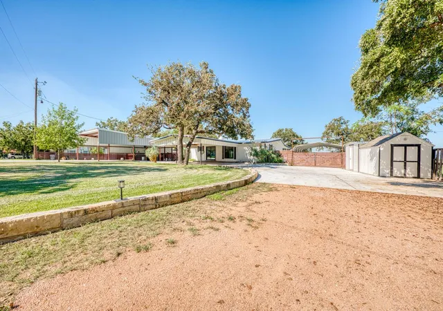 Photo 3 of Single family home for sale at 106 Pebble Cir, Buchanan Dam, TX 78609 | MLS# 8317513 | Listing updated on 2026-10-10