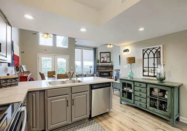 Photo 4 of Townhouse for sale at 109 Comanche Pt, Point Venture, TX 78645 | MLS# 2632252 | Listing updated on 2026-10-23