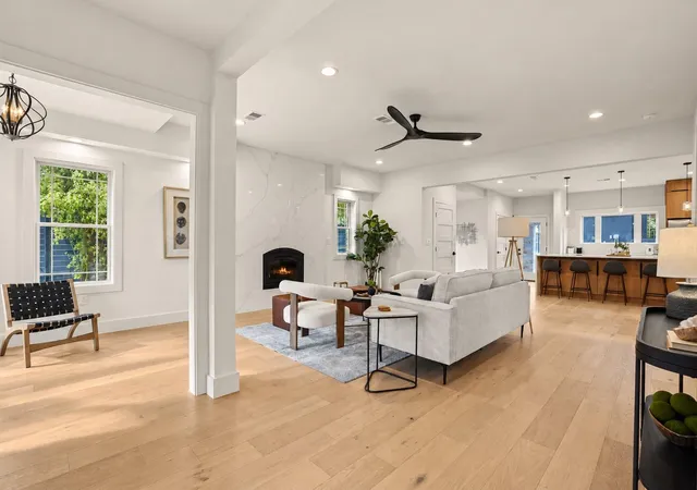 Photo 3 of Single family home for sale at 500 Terrace Dr, Austin, TX 78704 | MLS# 9864908 | Listing updated on 2026-10-29