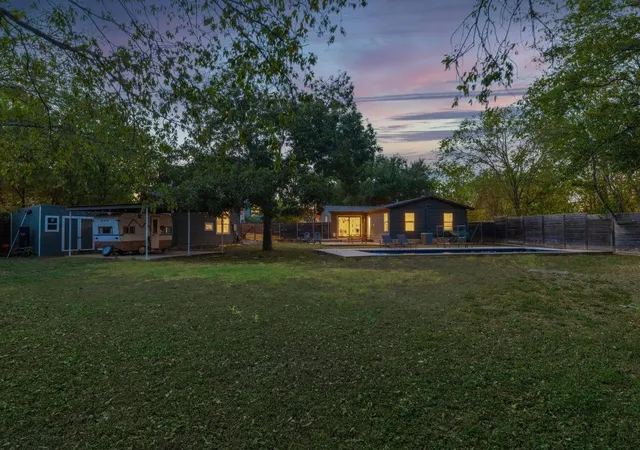 Photo 3 of Single family home for sale at 901 Saint Elmo Cir, Austin, TX 78745 | MLS# 1074209 | Listing updated on 2026-10-23