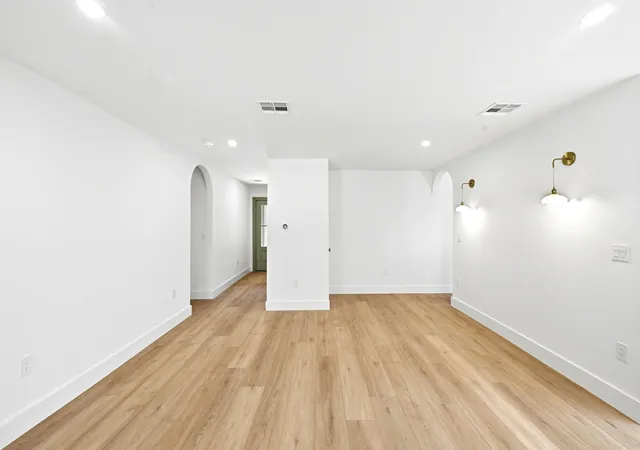 Photo 4 of Single family home for sale at 7004 Fred Morse Dr, Austin, TX 78723 | MLS# 5185888 | Listing updated on 2026-10-25