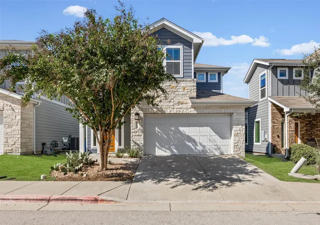 Photo 2 of Condo for sale at 2204 Hermia St #34, Austin, TX 78741 | MLS# 5368058 | Listing updated on 2026-10-28