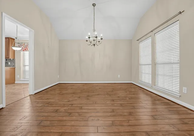 Photo 3 of Single family home for sale at 747 Westbury Ln, Georgetown, TX 78633 | MLS# 1371175 | Listing updated on 2026-10-10