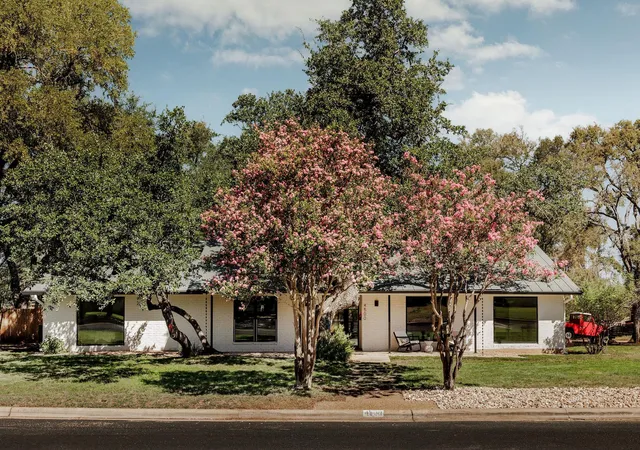 Single family home for sale at 4500 Greystone Dr, Austin, TX 78731 | MLS# 2815717