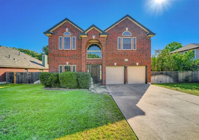 Photo 2 of Single family home for sale at 411 Steeplechase Dr, Georgetown, TX 78626 | MLS# 3406930 | Listing updated on 2026-10-09