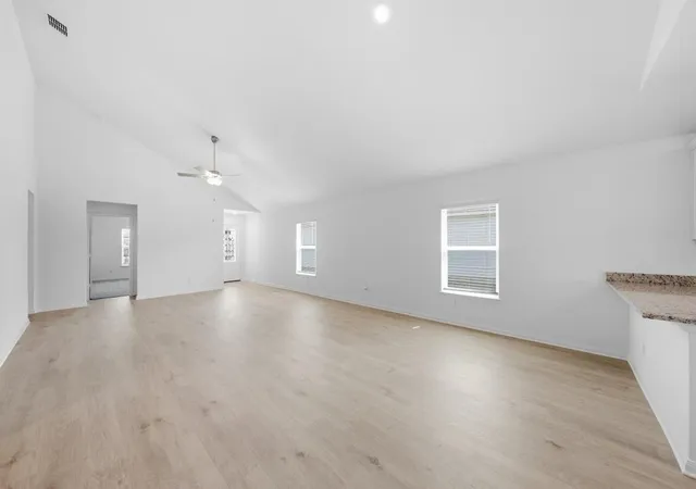 Photo 2 of Single family home for sale at 213 W Luna Blue Ln, Jarrell, TX 76537 | MLS# 5849283 | Listing updated on 2026-10-09
