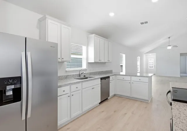 Photo 1 of Single family home for sale at 225 W Luna Blue Ln, Jarrell, TX 76537 | MLS# 7756826 | Listing updated on 2026-10-09