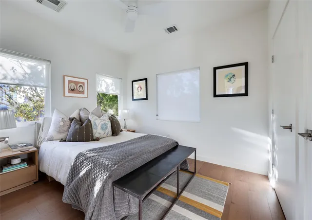 Photo 3 of Single family home for sale at 906 E 14th Street #A, Austin, TX 78702 | MLS# 5504633 | Listing updated on 2026-10-27