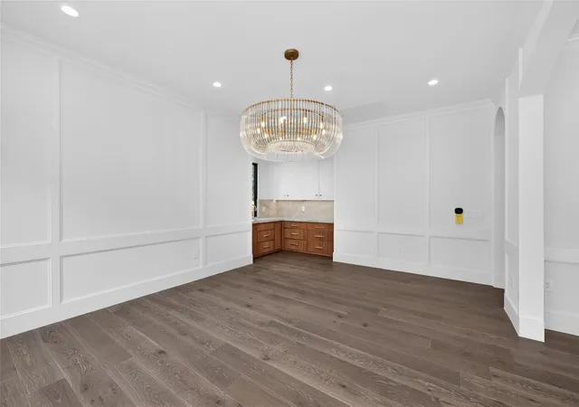 Photo 3 of Single family home for sale at 5 Scott Crescent, Austin, TX 78703 | MLS# 7844293 | Listing updated on 2026-10-08