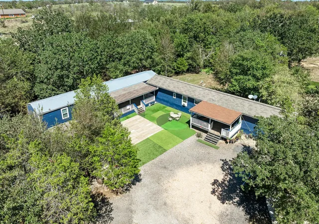 Photo 1 of Manufactured home for sale at 181 Waugh Way, Bastrop, TX 78602 | MLS# 2992010 | Listing updated on 2026-10-10