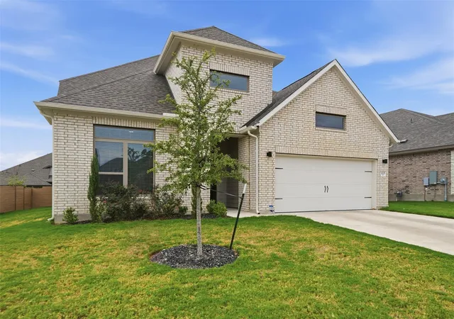 Photo 1 of Single family home for sale at 1005 Rollingwood Trl, Georgetown, TX 78633 | MLS# 1866208 | Listing updated on 2026-10-09
