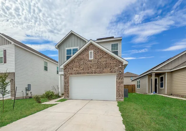 Photo 1 of Single family home for sale at 337 Line Of Fire Way, Jarrell, TX 76537 | MLS# 3945900 | Listing updated on 2026-10-09