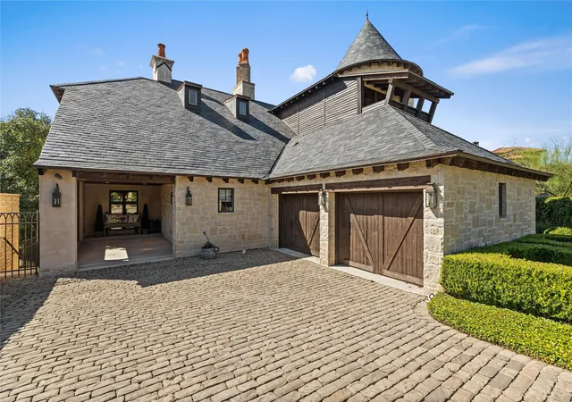 Single family home for sale at 6932 Cielo Azul Pass, Austin, TX 78732 | MLS# 9127047