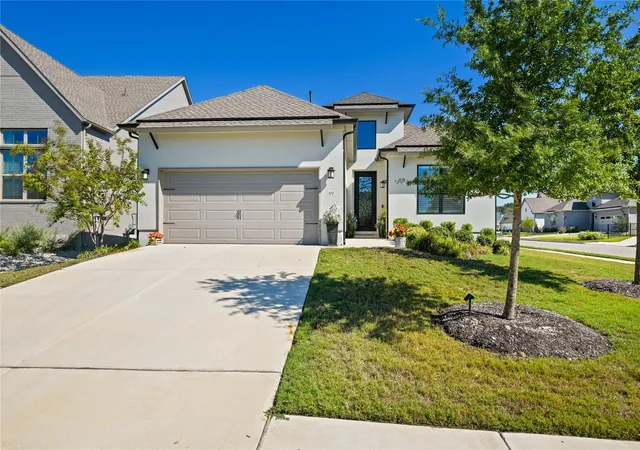 Photo 3 of Single family home for sale at 100 Arborosa Pass, Liberty Hill, TX 78642 | MLS# 3908579 | Listing updated on 2026-10-10