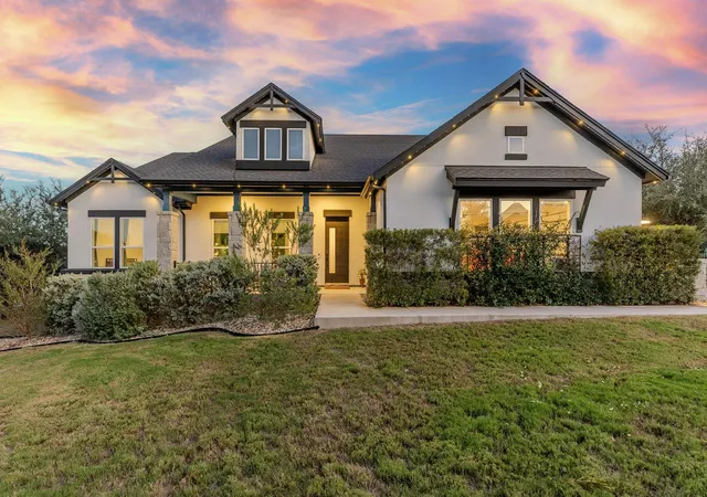 Photo 3 of Single family home for sale at 112 Capalin Ct, Liberty Hill, TX 78642 | MLS# 4972496 | Listing updated on 2026-10-10